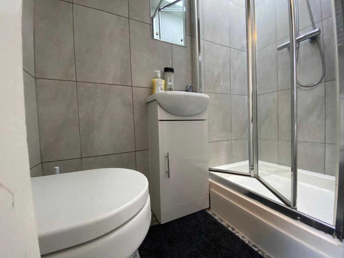 Nice Living Serviced 2 Homestay Coventry