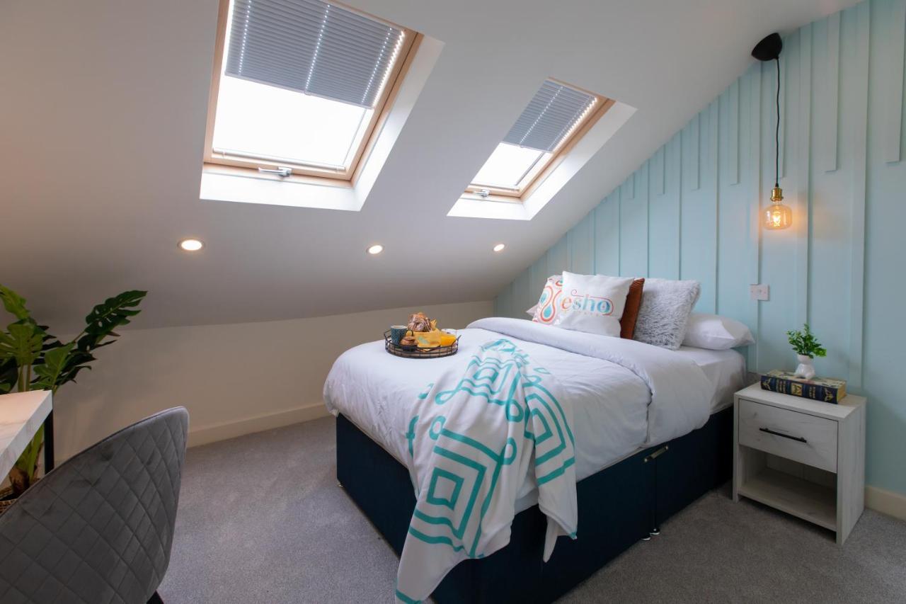 5 Bed 5 Bath House, Free Parking, Patio Garden - Esho * Coventry