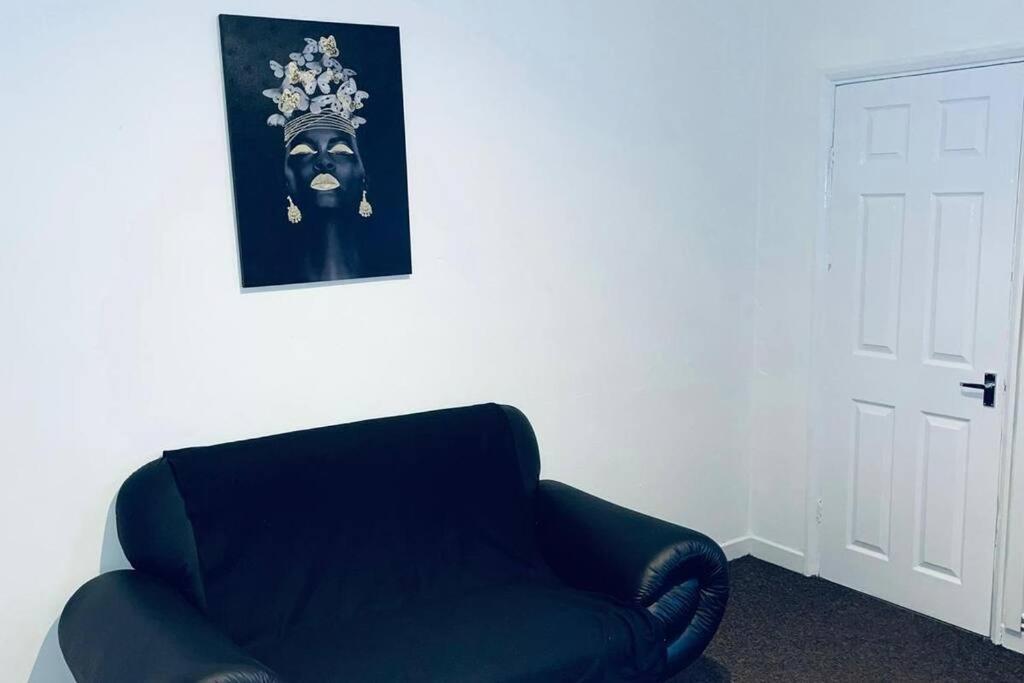 Holiday home Comfortable Town House In City Centre Coventry