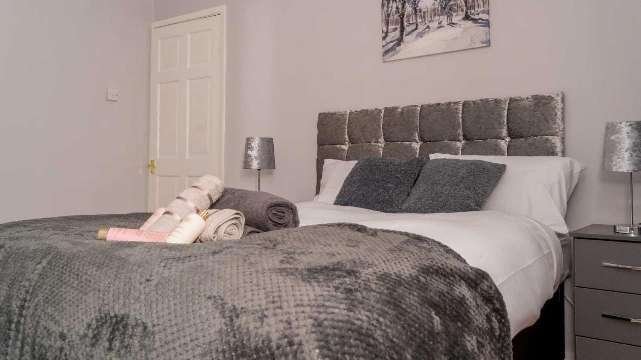 Cosy 2 Bedroom In Holiday home