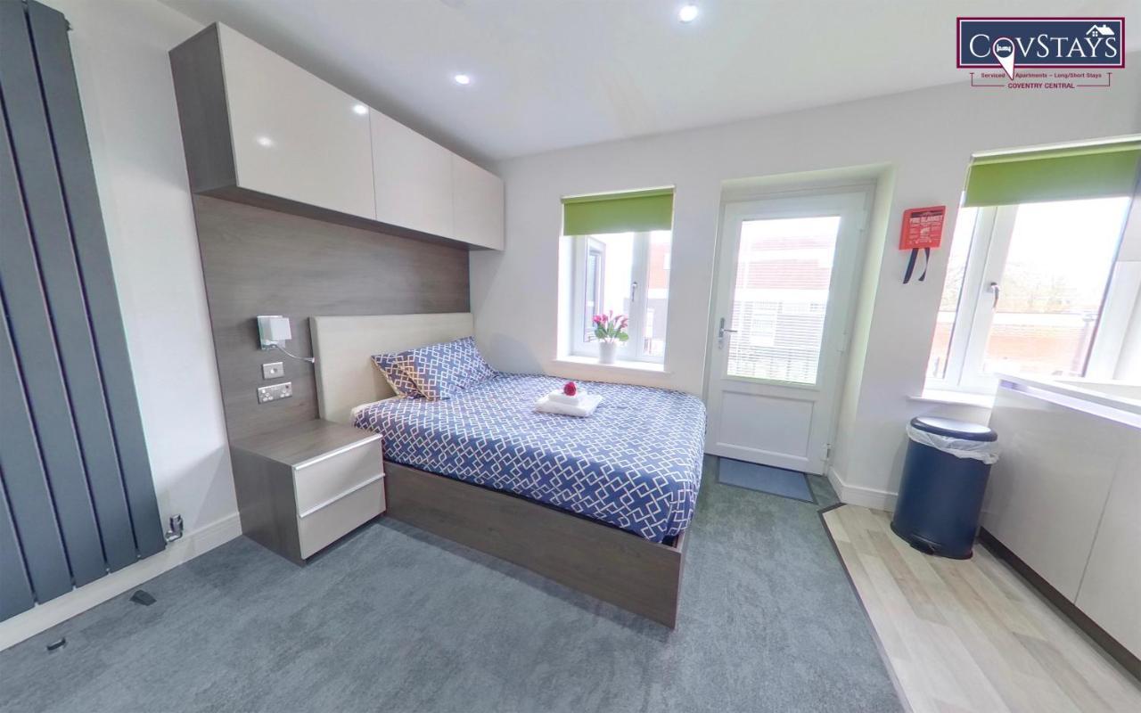 New House - Magnificent In Centre, Free Parking, By Covstays Coventry