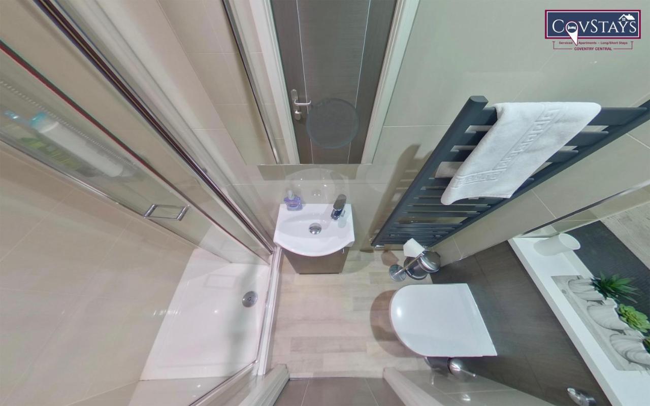 New House - Magnificent In Centre, Free Parking, By Covstays Coventry