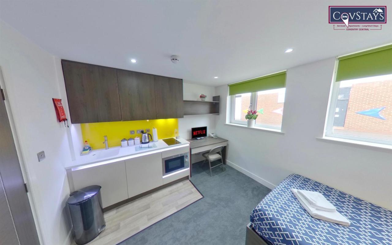 New House - Magnificent In Centre, Free Parking, By Covstays
