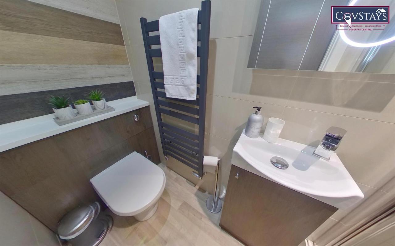 Apartamento New House - Magnificent In Centre, Free Parking, By Covstays Coventry
