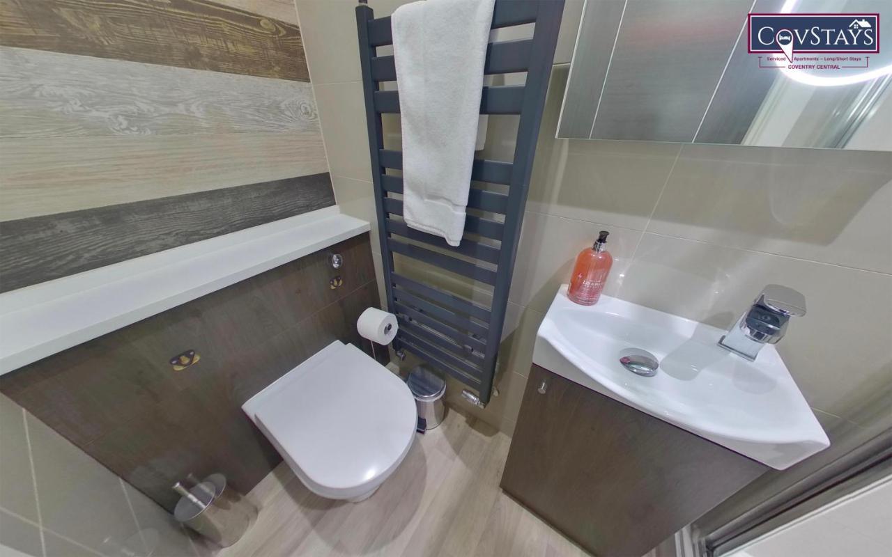 Apartamento New House - Magnificent In Centre, Free Parking, By Covstays Coventry