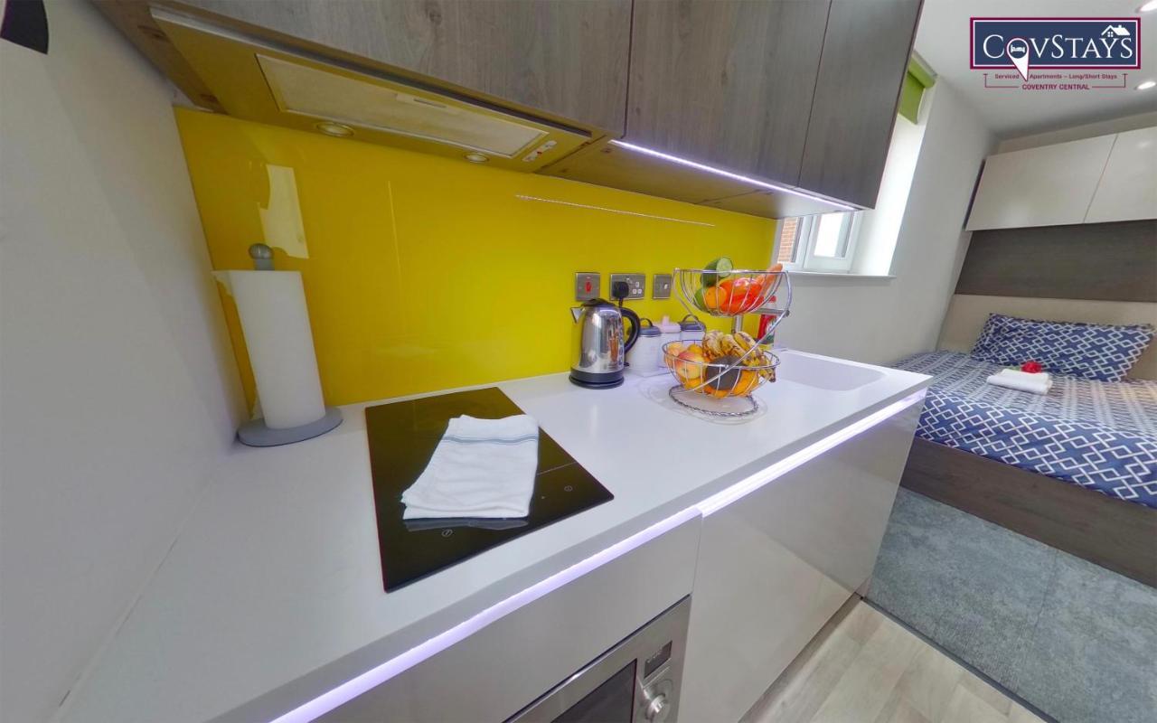New House - Magnificent In Centre, Free Parking, By Covstays *