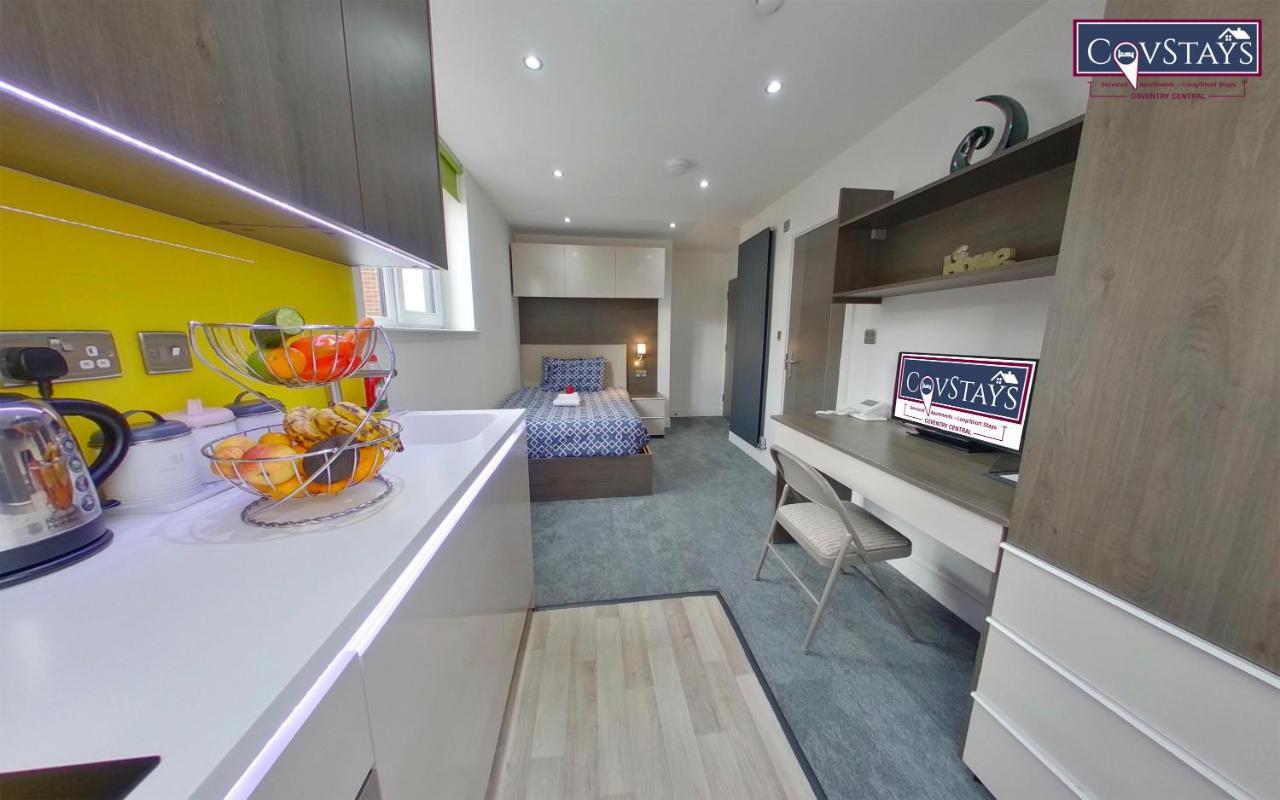 Apartamento New House - Magnificent In Centre, Free Parking, By Covstays *