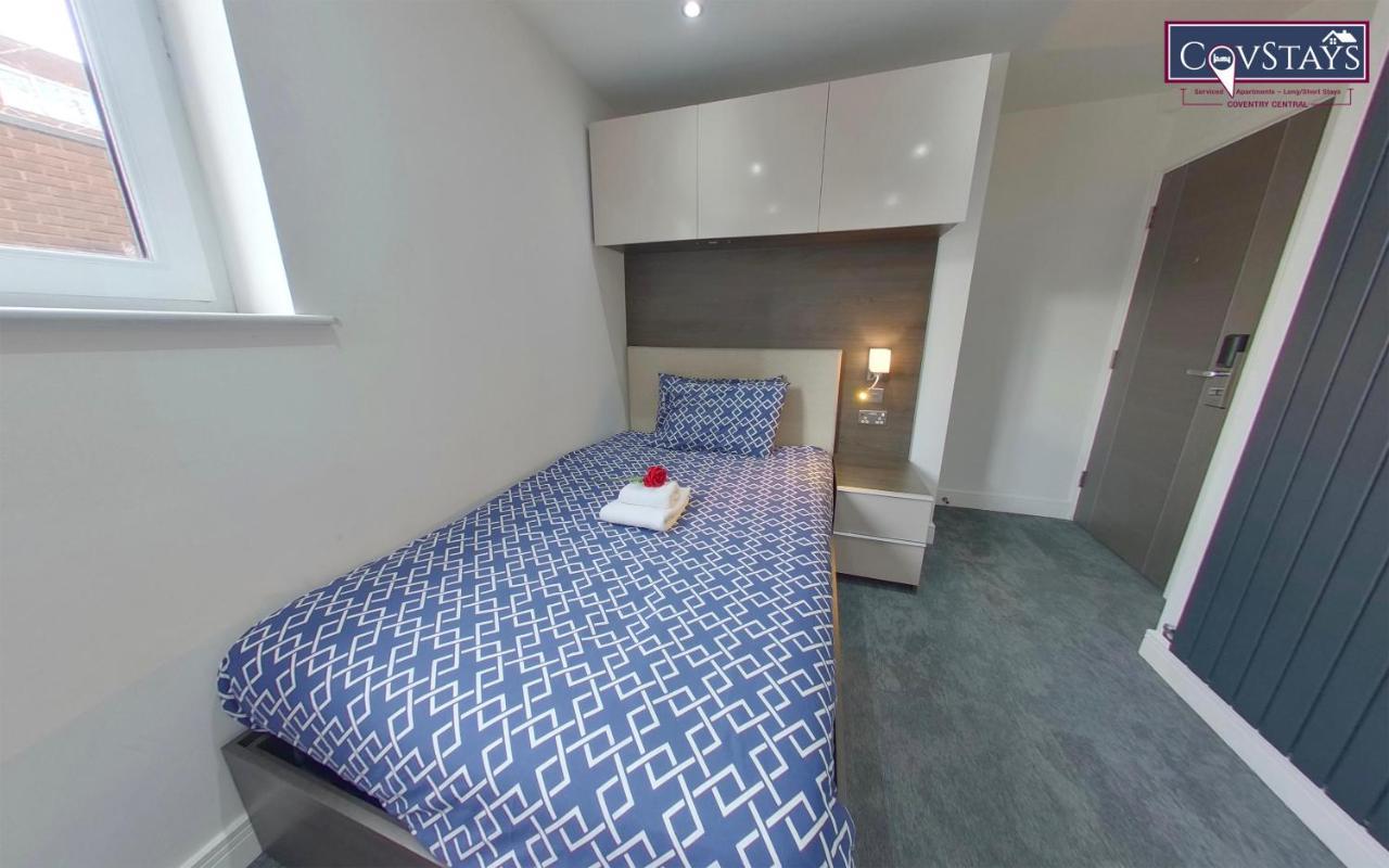 New House - Magnificent In Centre, Free Parking, By Covstays Coventry