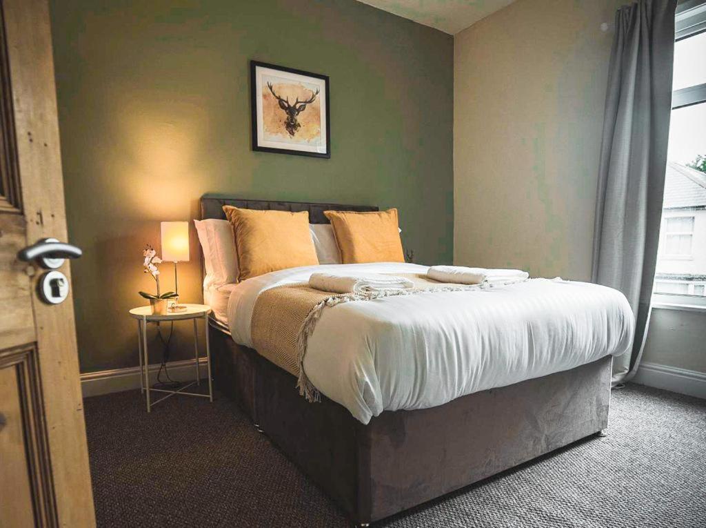Apartamento Cosy Affordable Digs Near Centre Sleeps5 With Free Parking *