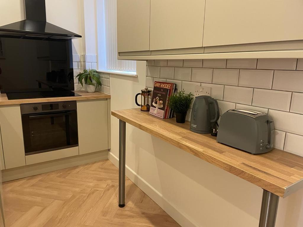Wren - Luxury 1 Bed Serviced Suites