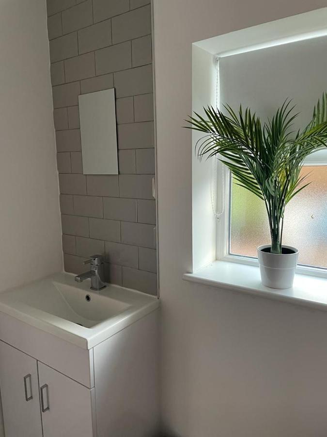Wren - Luxury 1 Bed Serviced Suites Apartamento Coventry