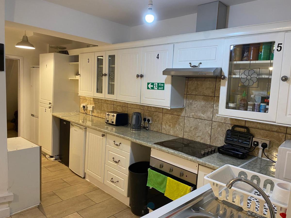 Calm Residential House Homestay