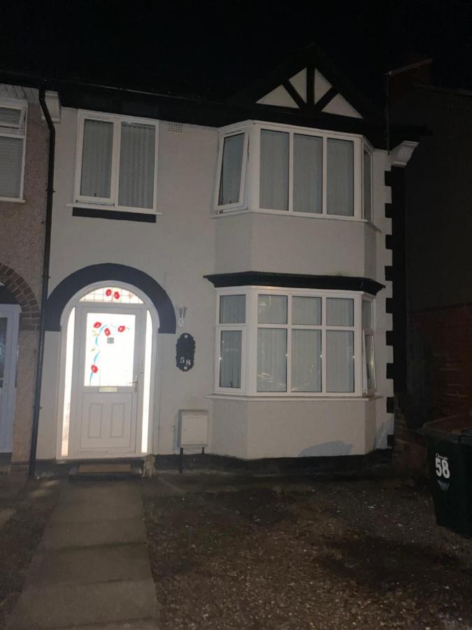 Homestay Calm Residential House