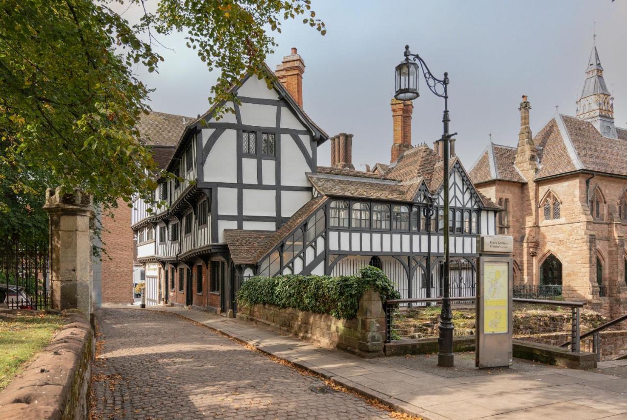 Historic Holiday home Coventry