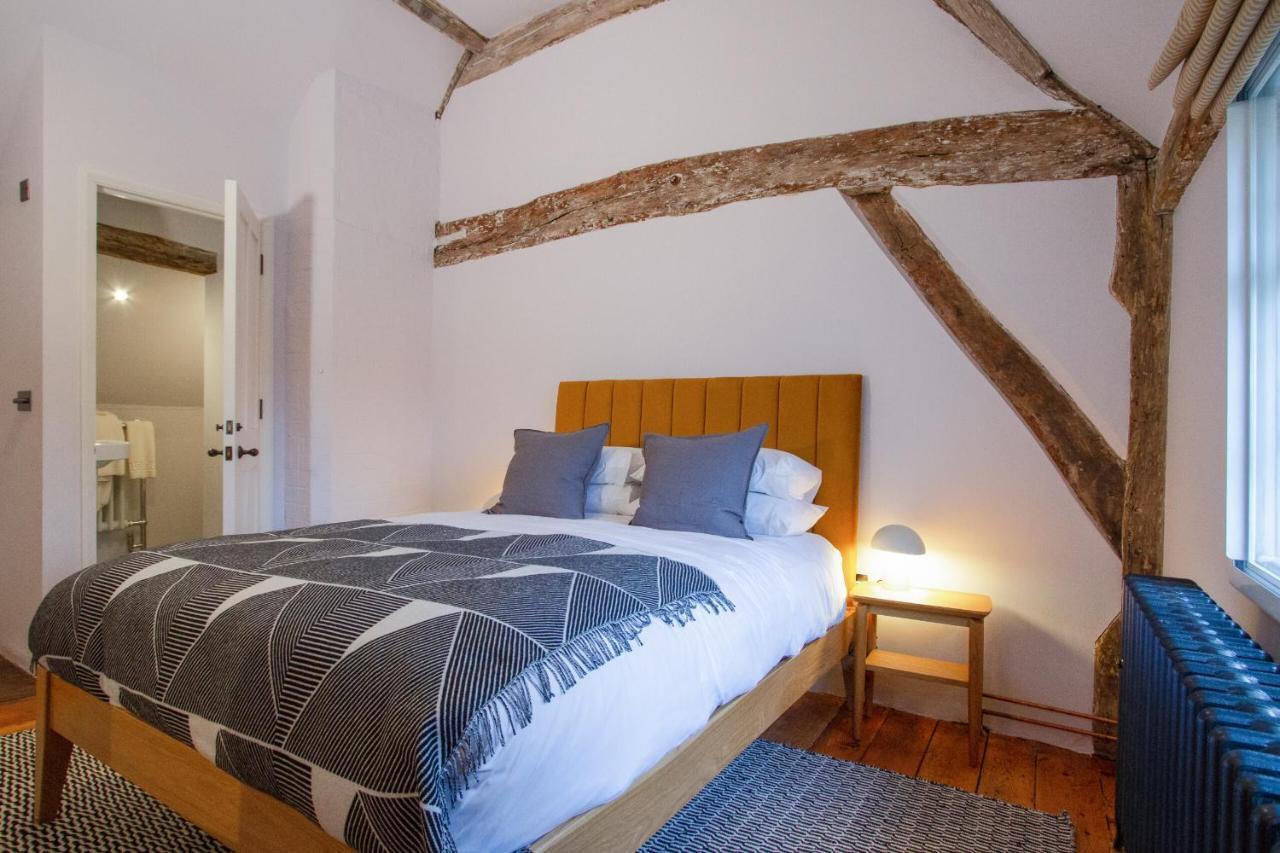 Historic Holiday home Coventry
