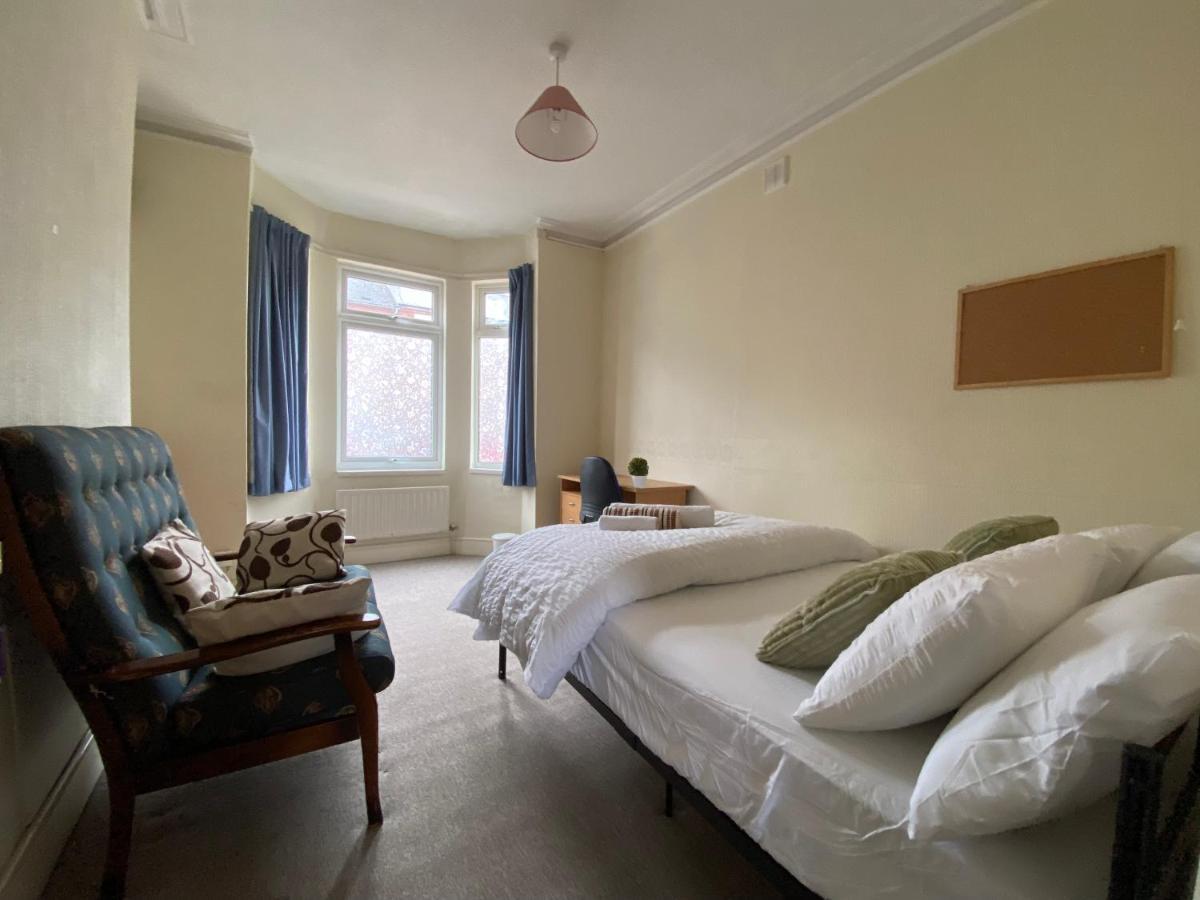 Living Serviced 5 Hospedagem domiciliar Coventry
