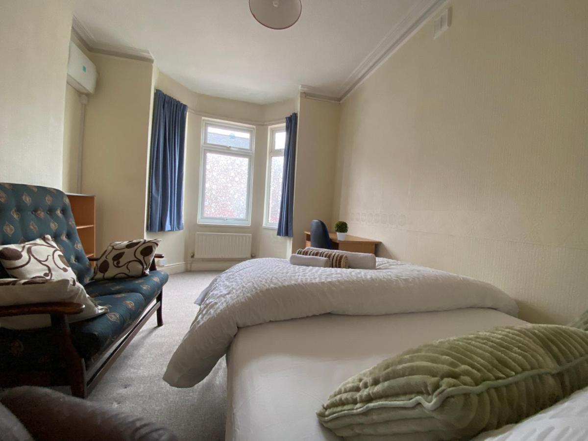 Living Serviced 5 Coventry