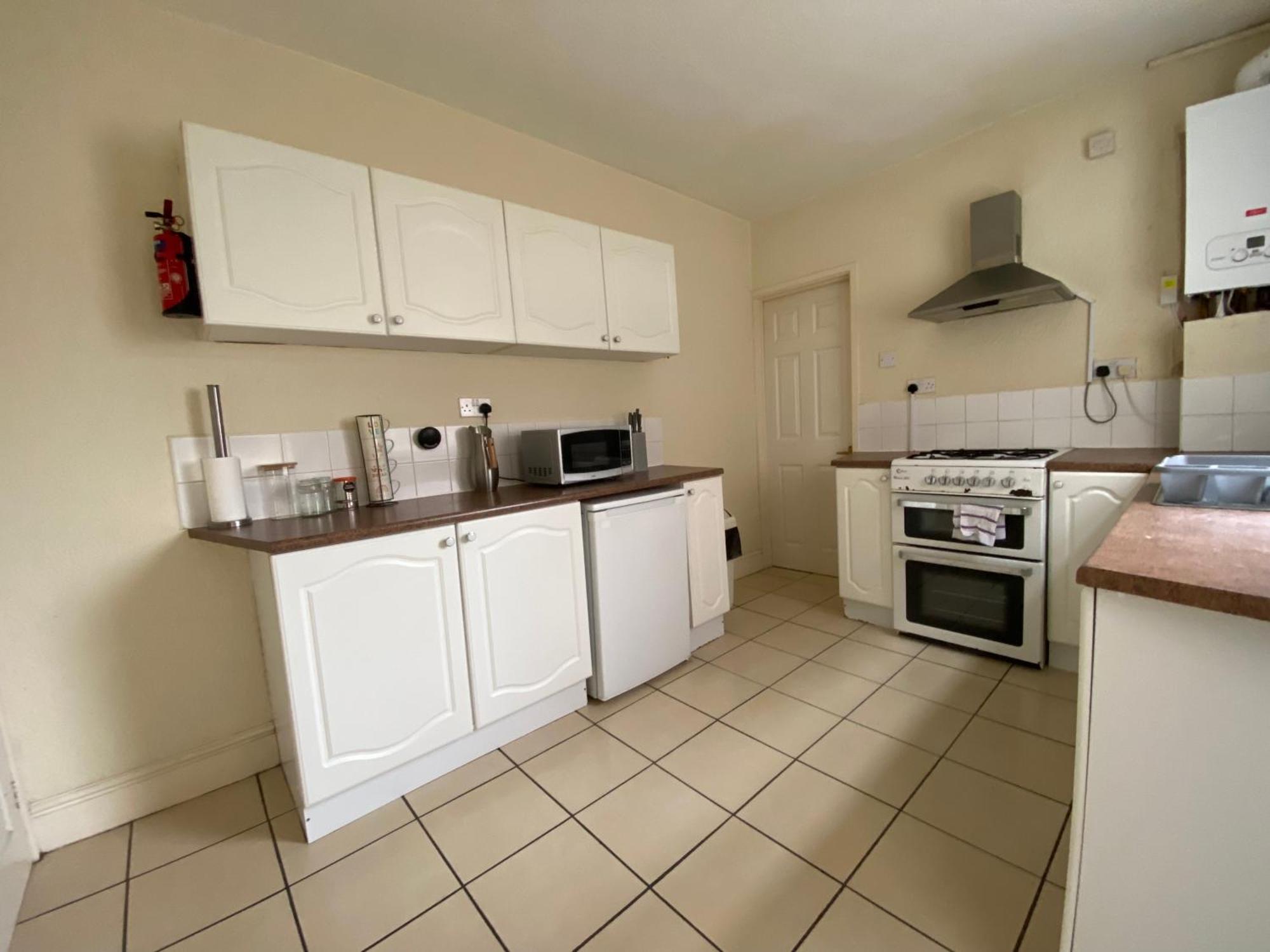 Hospedagem domiciliar Living Serviced 5 *