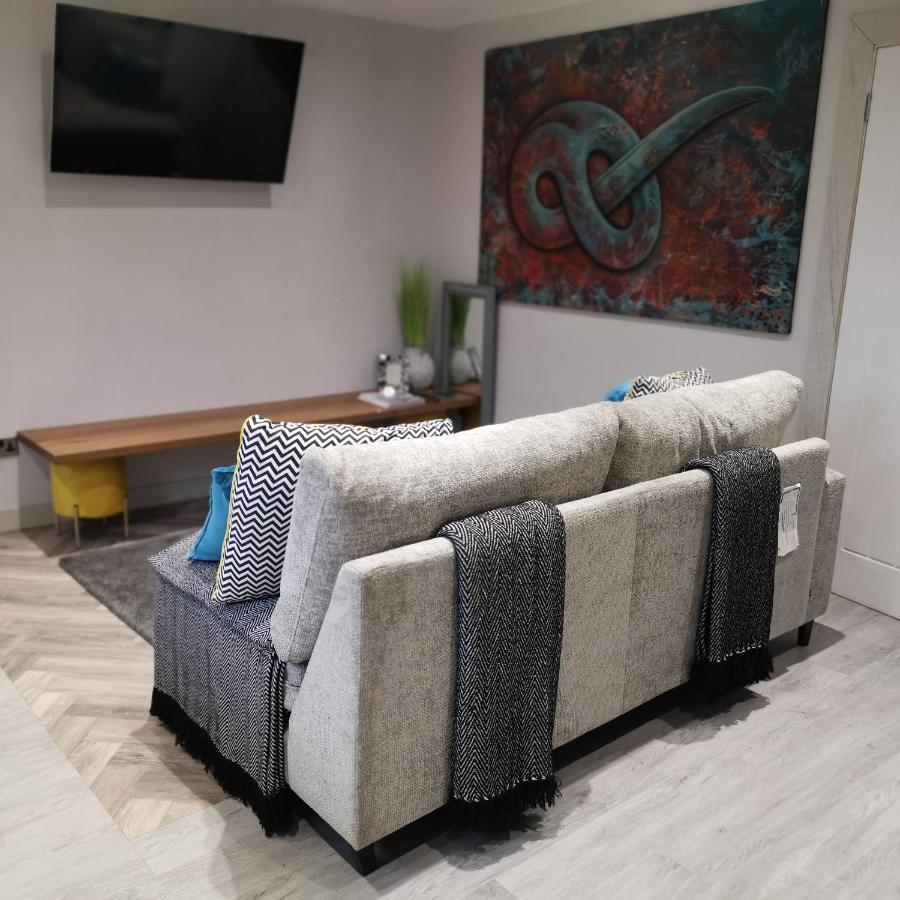 Cozy Modern - Perfect - Upto 6 Guests Guest house Coventry