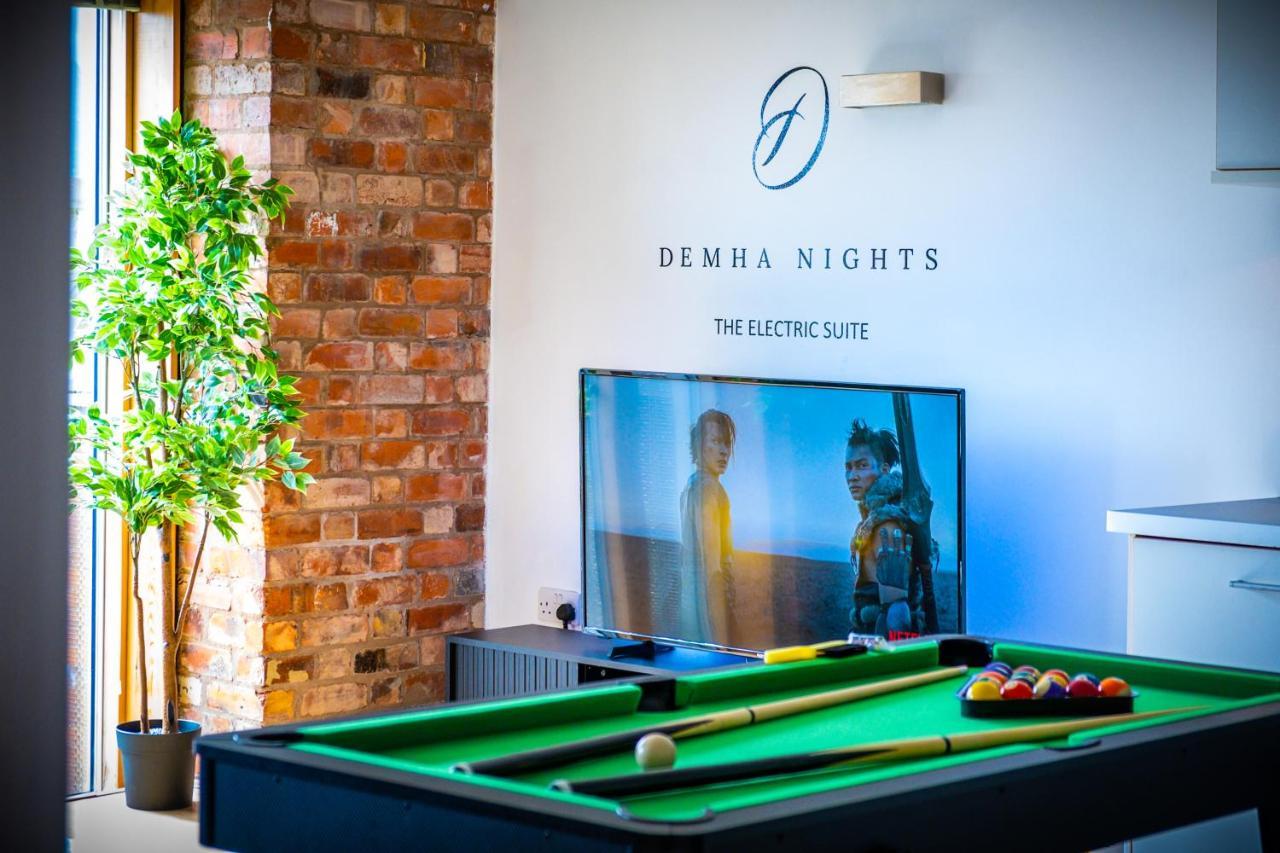 Snooker Table With 4 Beds And Free Parking * Coventry