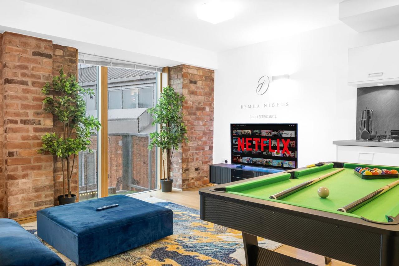 Snooker Table With 4 Beds And Free Parking Coventry