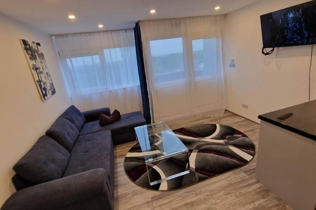 Apartment Paradise Flat Great Top View
