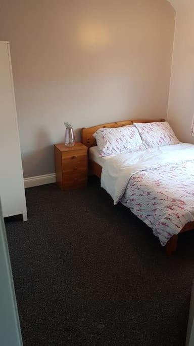 Apartamento Two Bedroom Maisonette Close Towarwick Uni Coventry