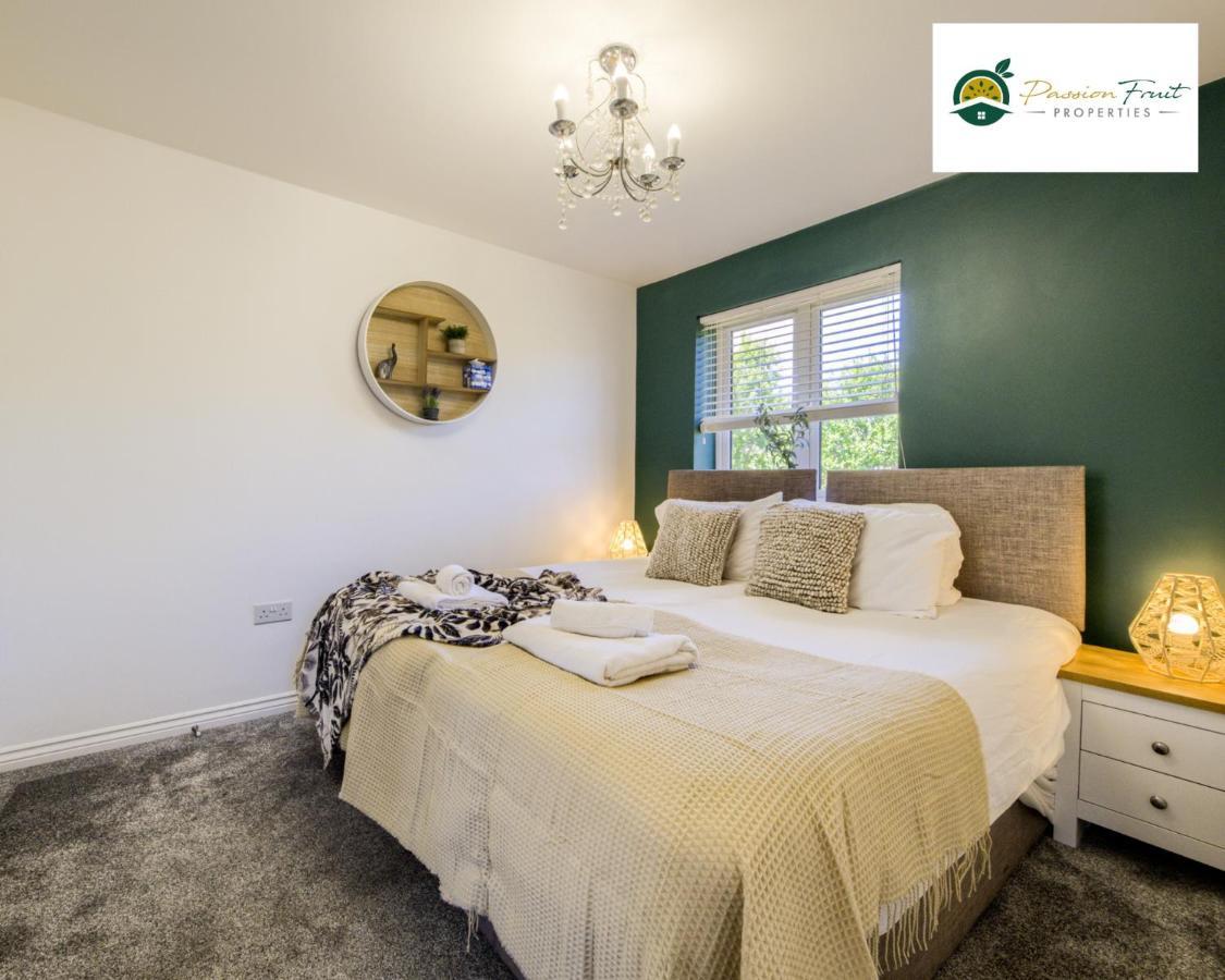 Passionfruit Properties: Cozy 3-bedroom With Wi-fi And Garden *