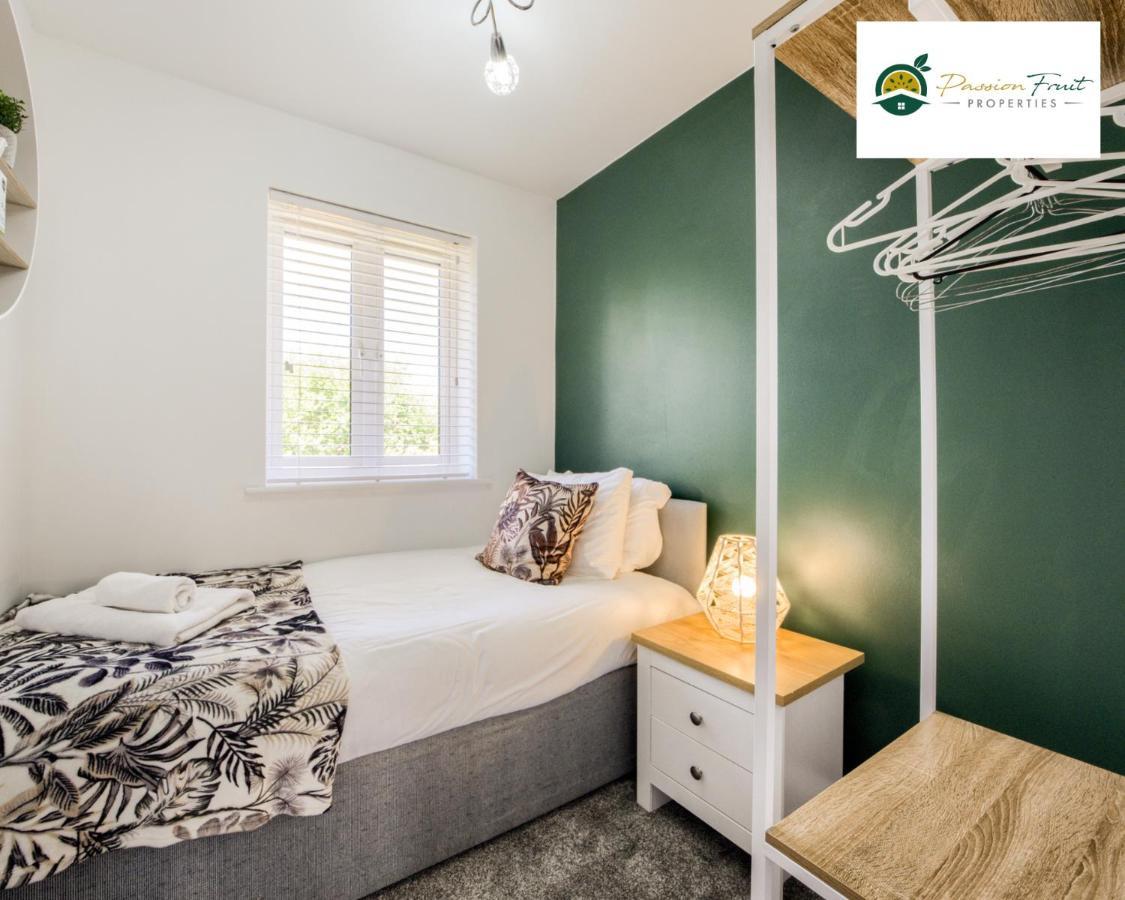 Apartment Passionfruit Properties: Cozy 3-bedroom With Wi-fi And Garden Coventry