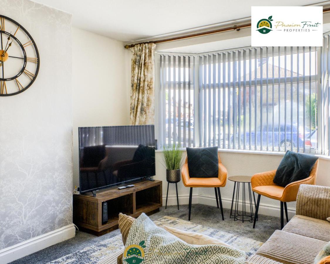 Garden House By Passionfruit Holiday home Coventry
