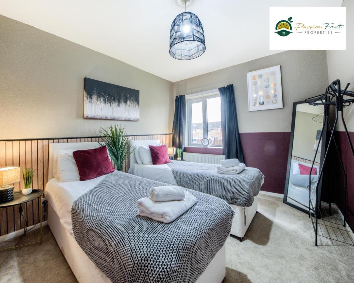 Apartment 3 Bedroom House With 5 Beds House By Passionfruit Near Centre - Bcc *