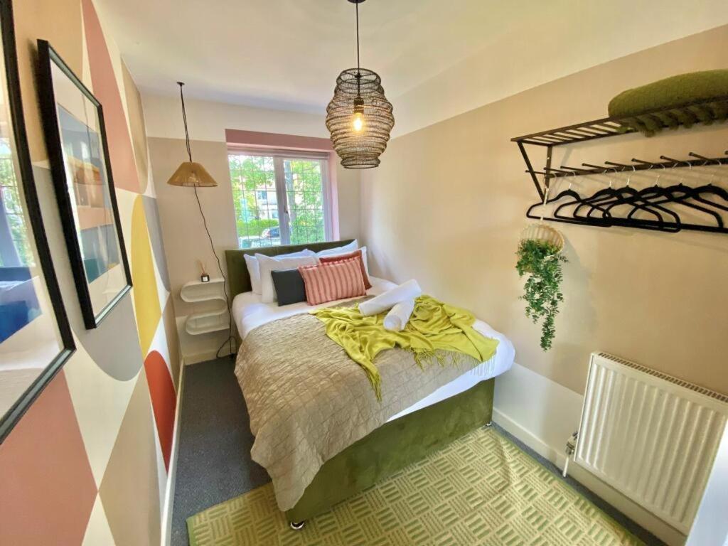 Huge 4bed 2bath Private Parking Nec By Empower Homes *