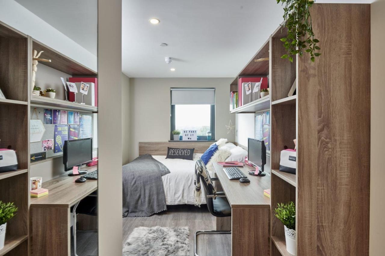 Modern Ensuites With Shared Kitchen At Trinity View In