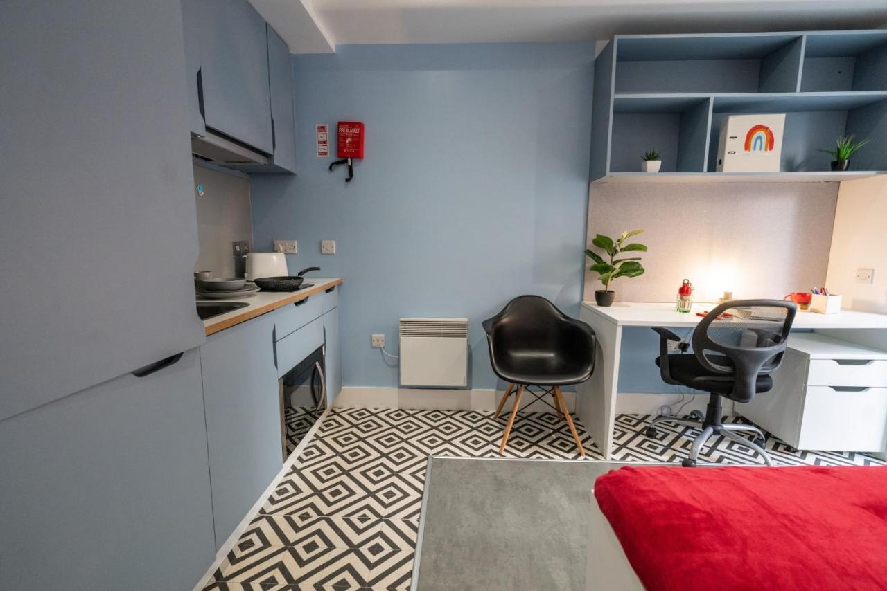 Modern And Trendy At Sherbourne Village In Apartment