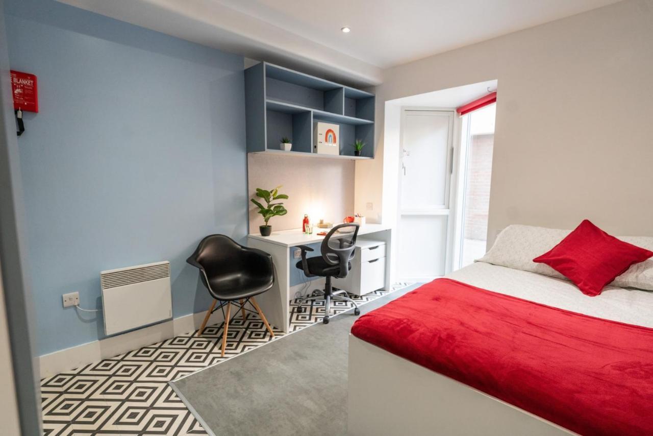 Modern And Trendy At Sherbourne Village In Apartment Coventry