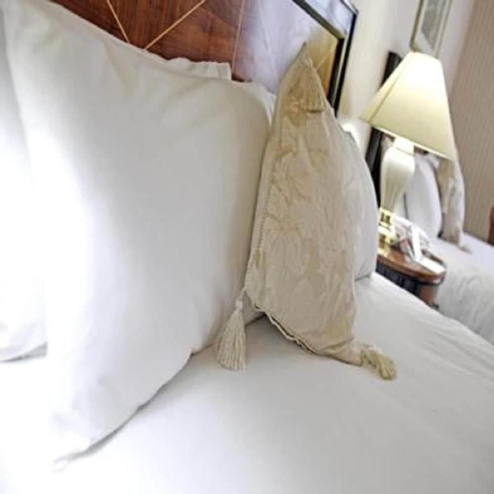 Hotel Hill 3*