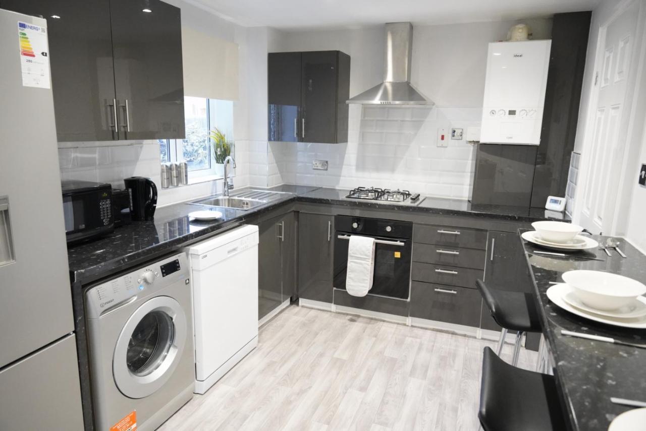 Casa de férias Ricoh Arena/newly Refurbished Semi-detached House