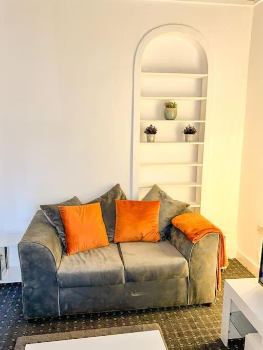Modern Town House - Coventry