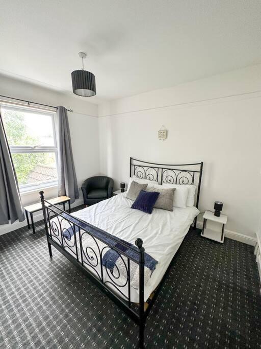 Modern Town House - Holiday home *