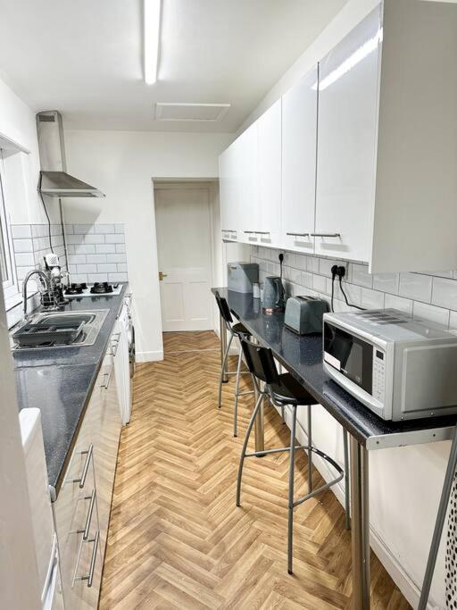 Holiday home Modern Town House - Coventry