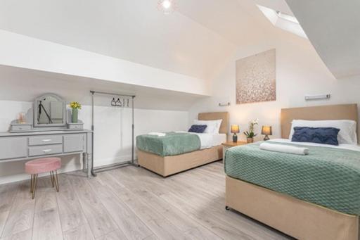 Walsgrave Road - 3 Bedrooms - Free Parking & Wi-fi Apartment