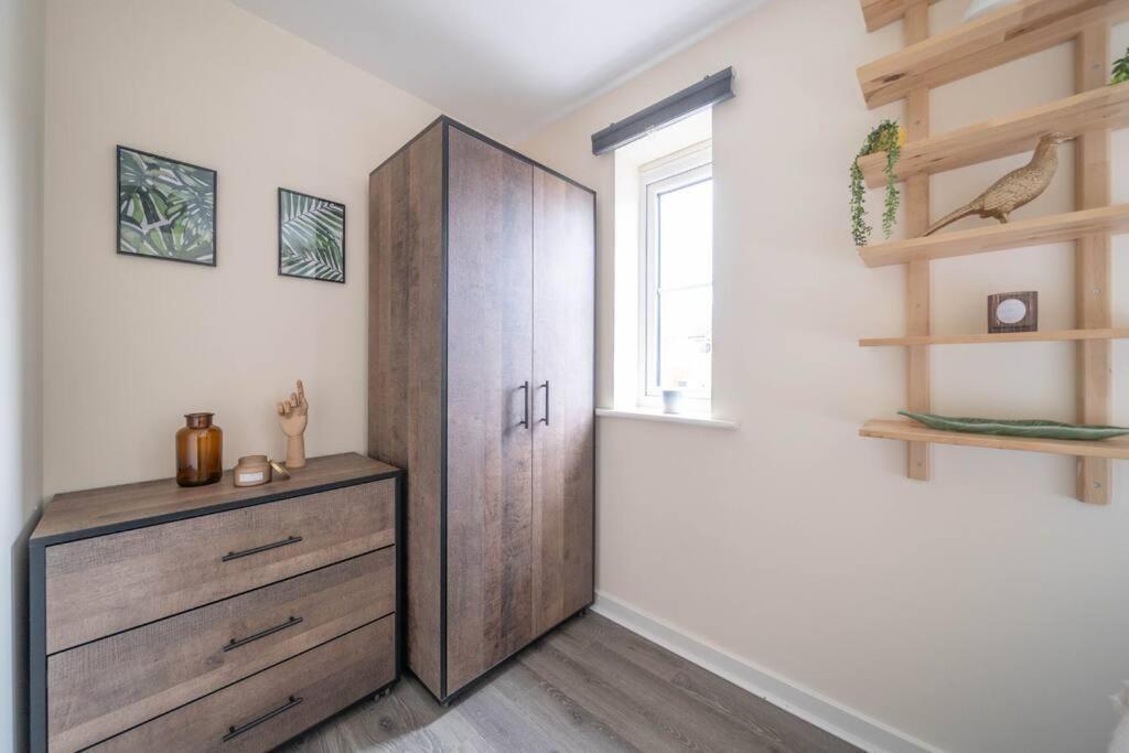 Apartamento Good For Company Let 2-bed In 2x Parking