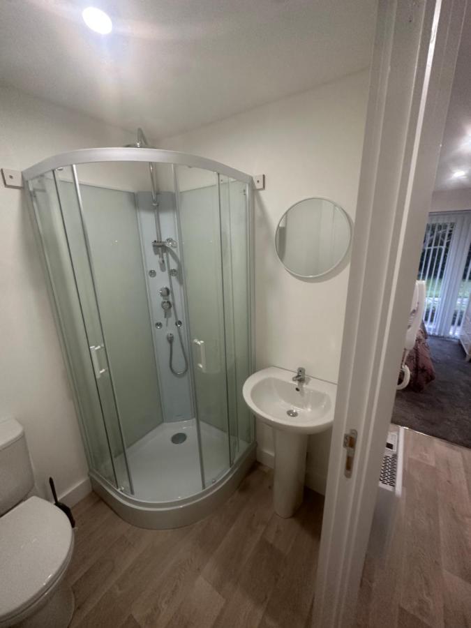 Selborne Off Road Gated Parking Hotel cápsula Coventry
