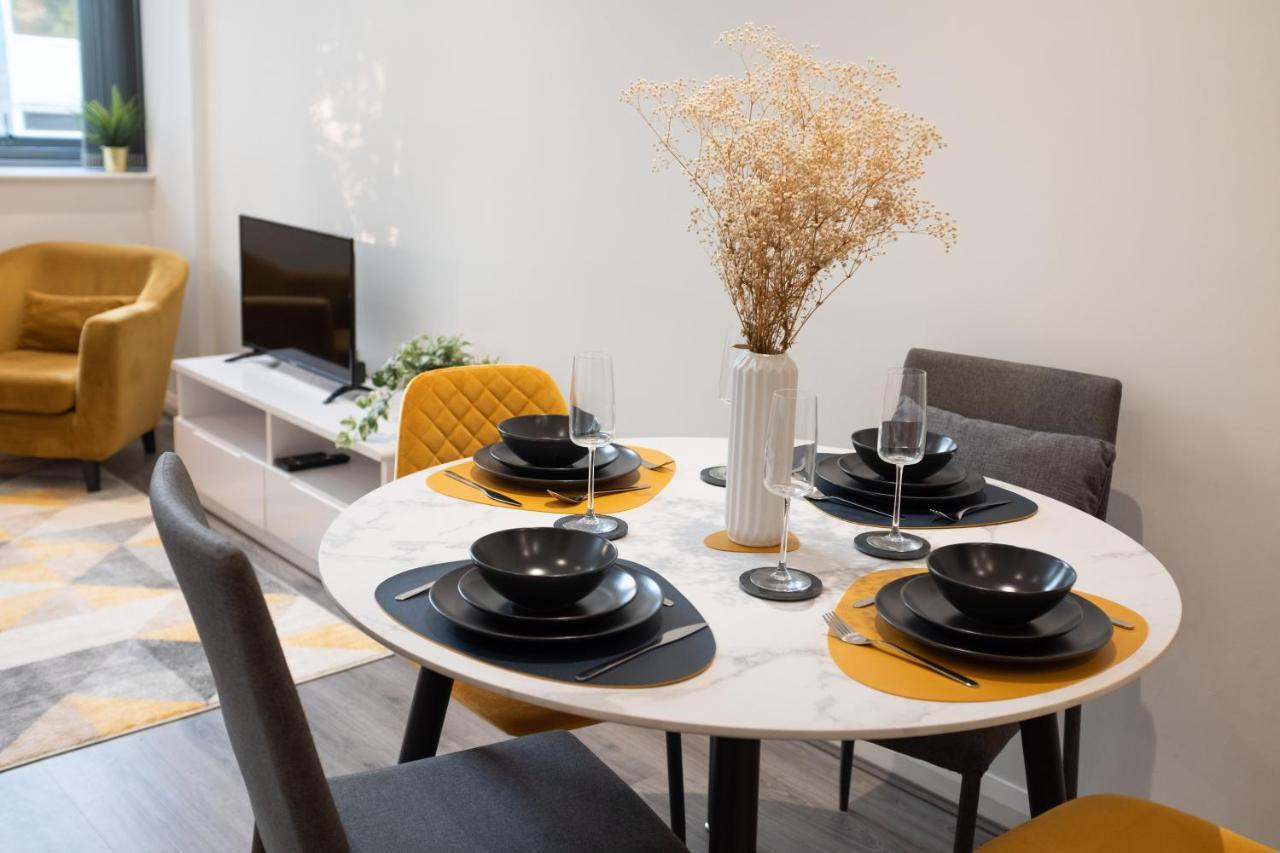 Luxury, Free Gym, Indoor Terrace, City Centre Coventry