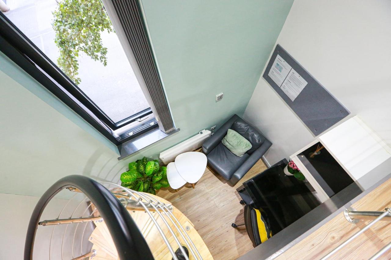 A103 Cosy City Loft * Coventry