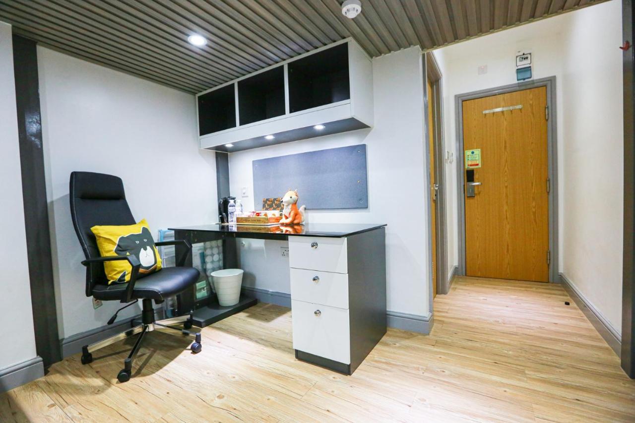 B102 Modern Loft Apartment *