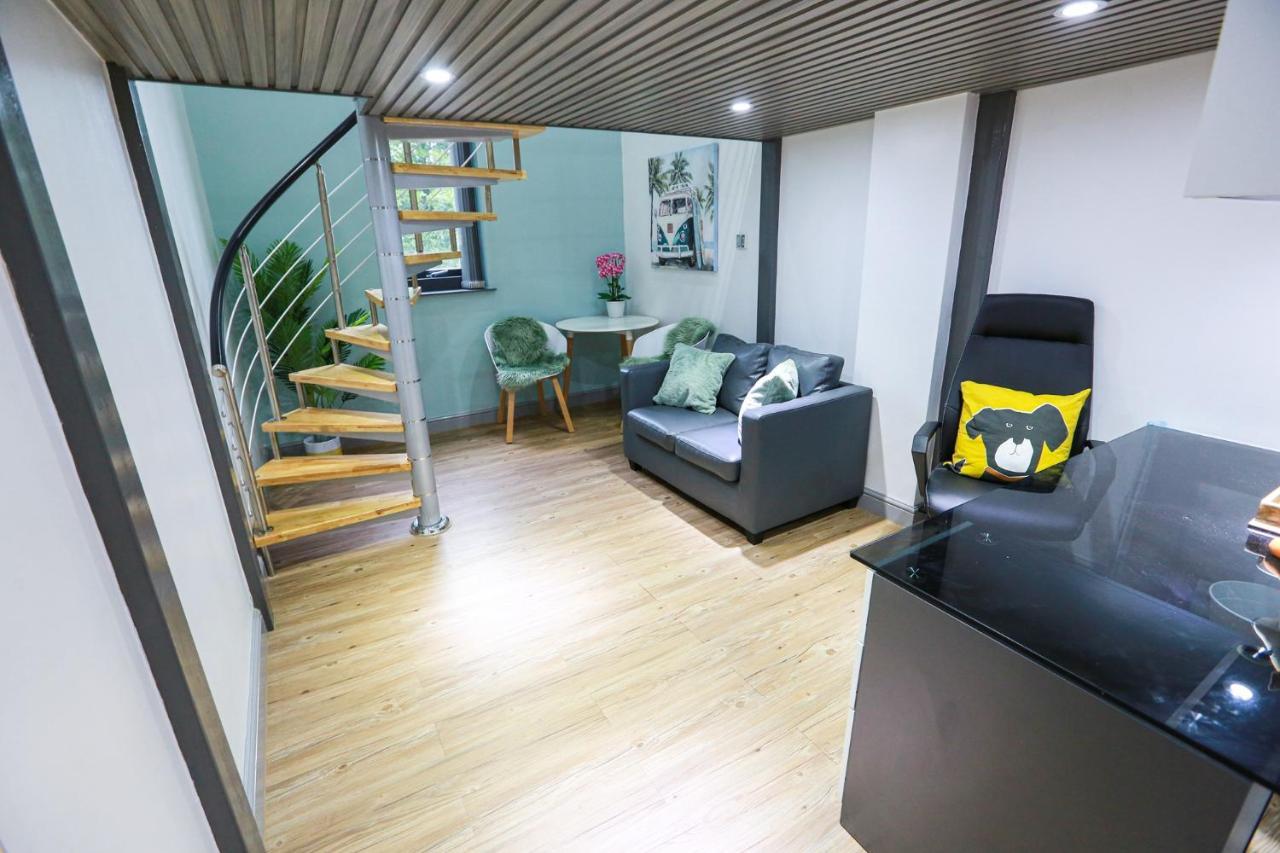 B102 Modern Loft Coventry