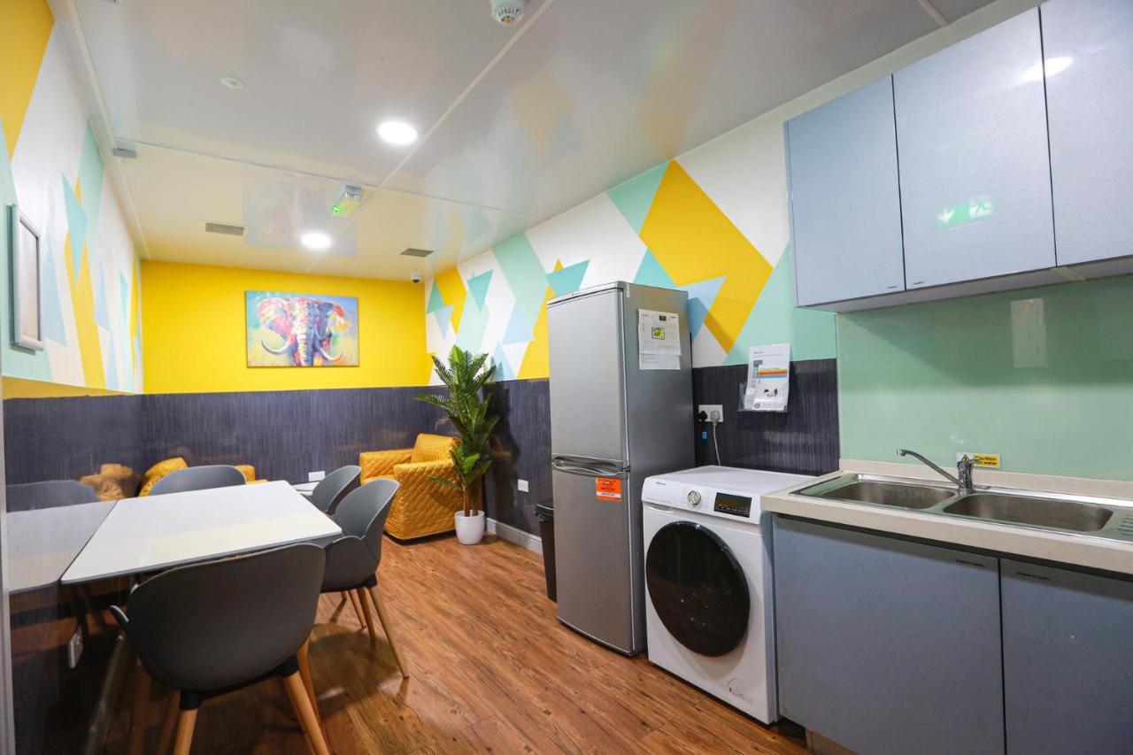 B102 Modern Loft