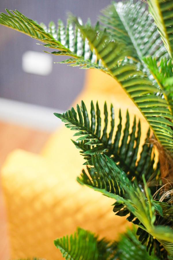 B103 Urban Oasis Loft Apartment *