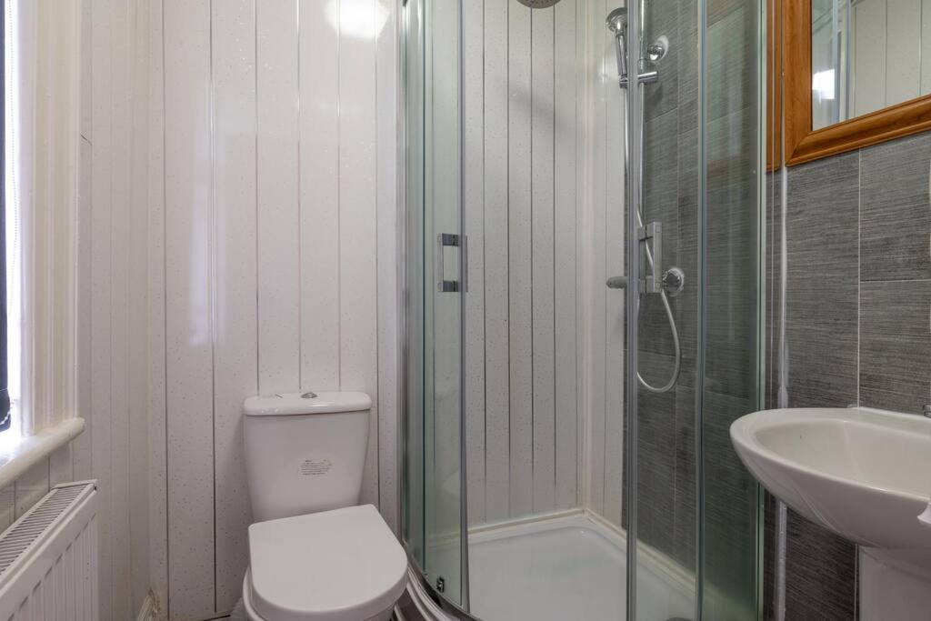 Parkview Studio: 9 * Coventry